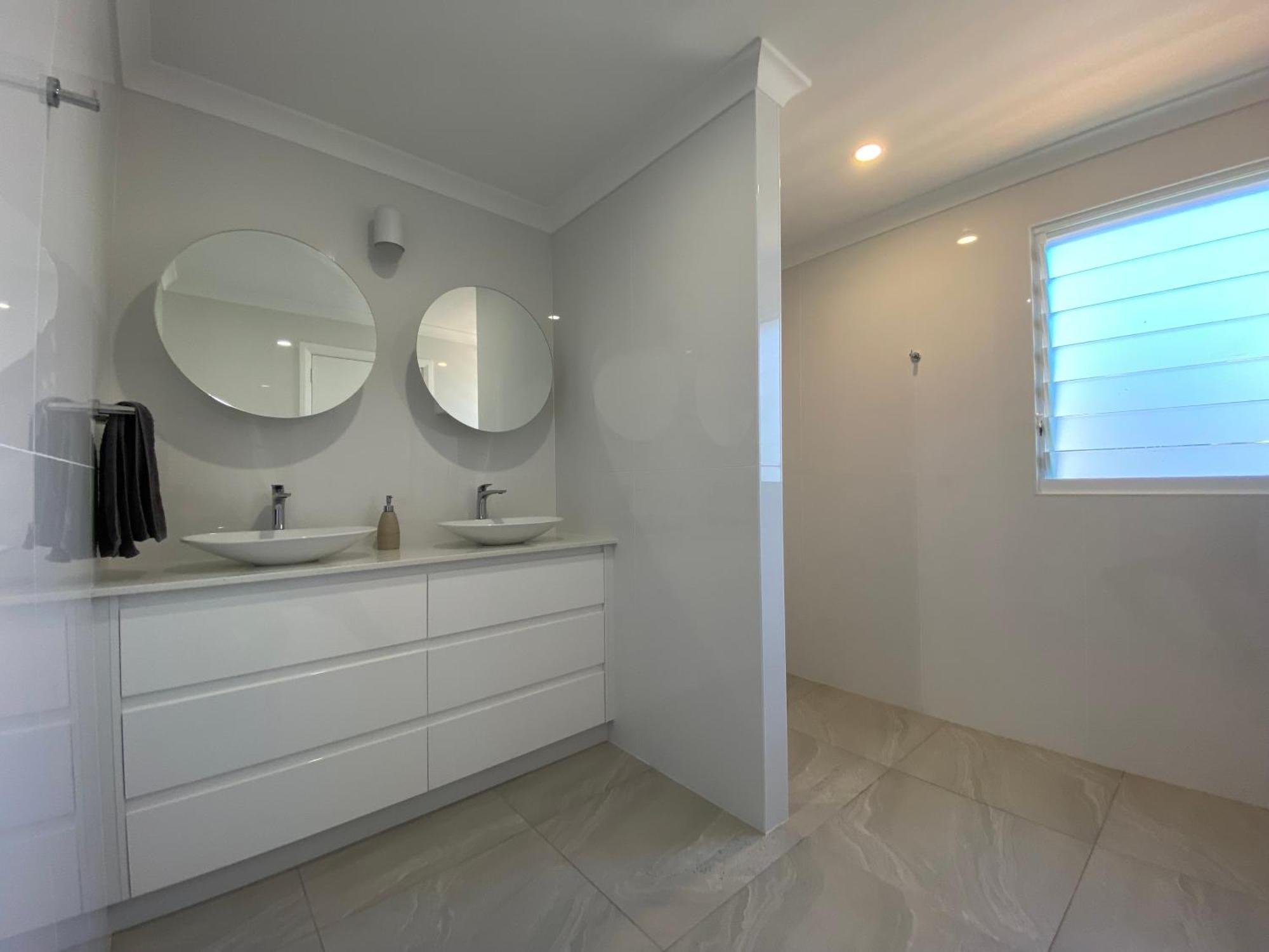 Sols Place Boutique Pool Villas คาร์ลแบร์รี ห้อง รูปภาพ