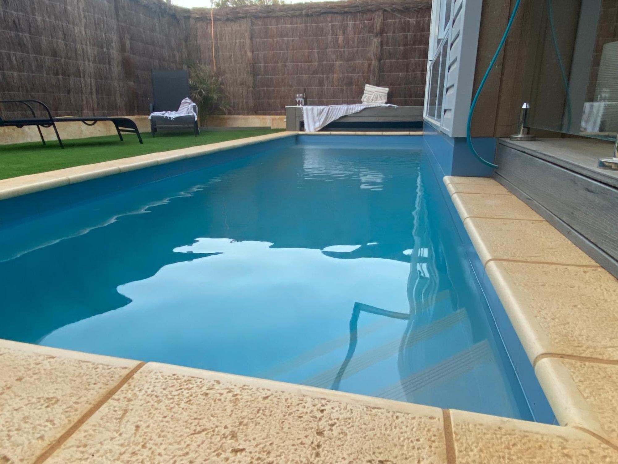 Sols Place Boutique Pool Villas คาร์ลแบร์รี ห้อง รูปภาพ