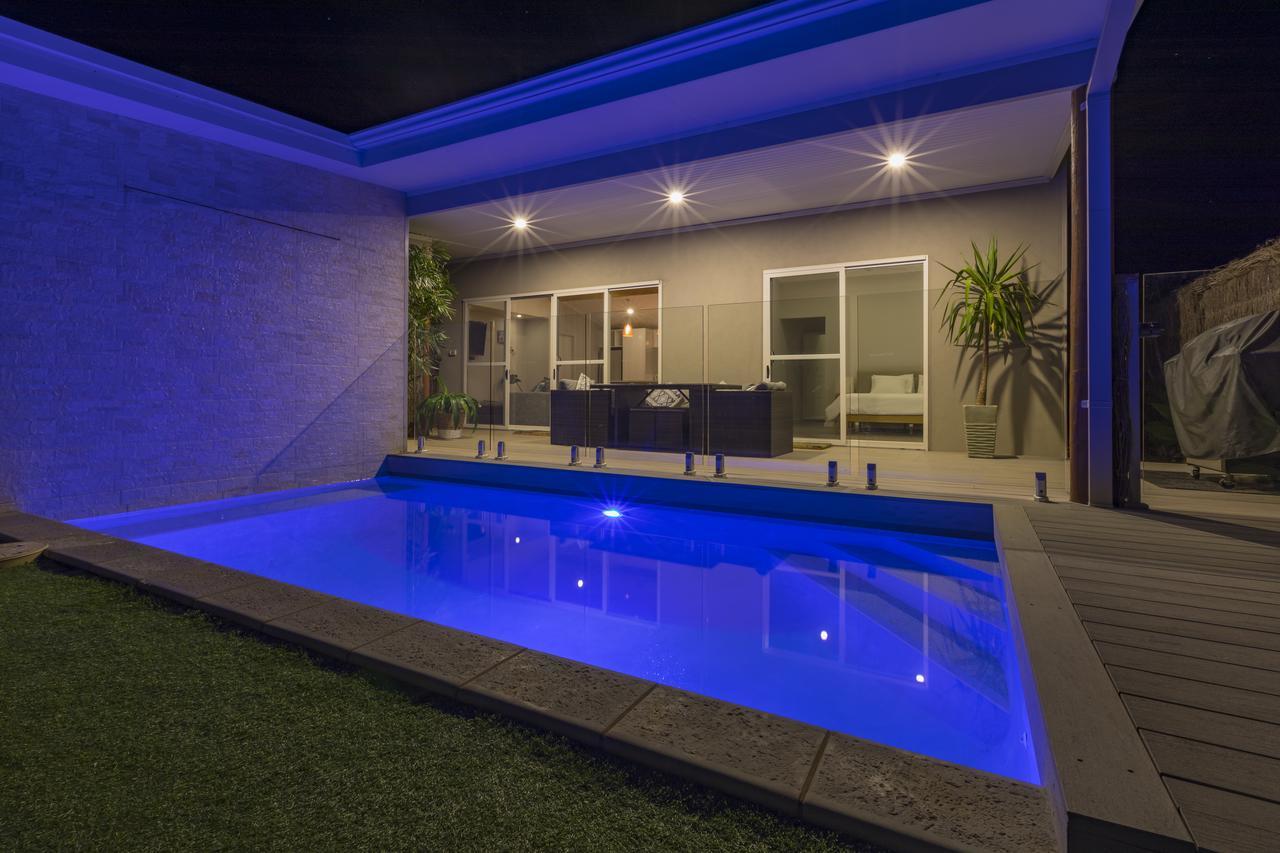 Sols Place Boutique Pool Villas คาร์ลแบร์รี ภายนอก รูปภาพ